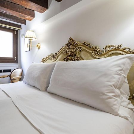 Gondola Luxury - Campo Santi Filippo E Giacomo By Wonderful Italy 베니스 외부 사진